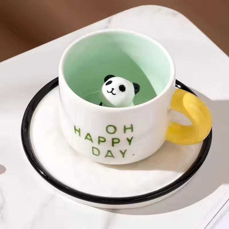 Tasse et Sous Tasse en Céramique avec Figurine Panda